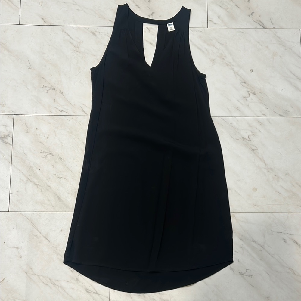 Elegant Black Sleeveless Dress